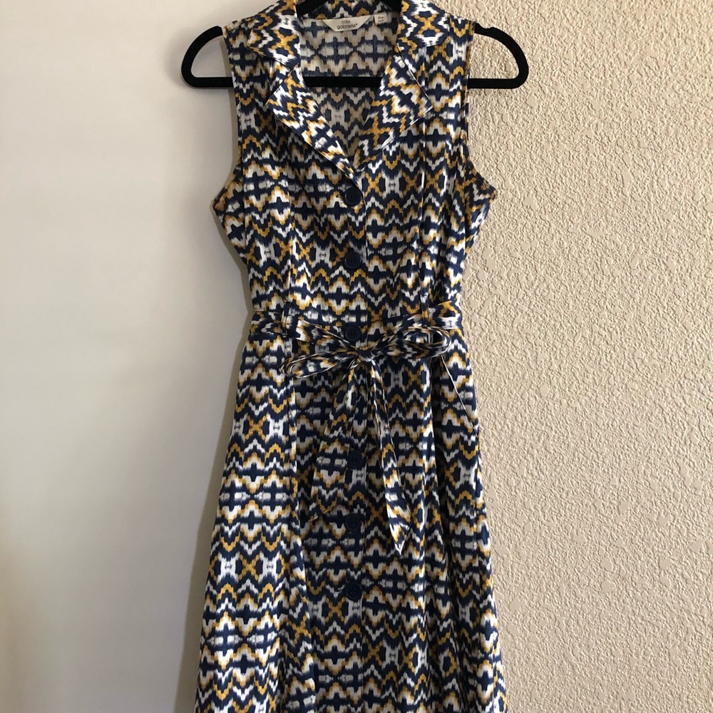 MLLE GABRIELLE BUTTON DOWN SLEEVELESS COLLAR DRESS